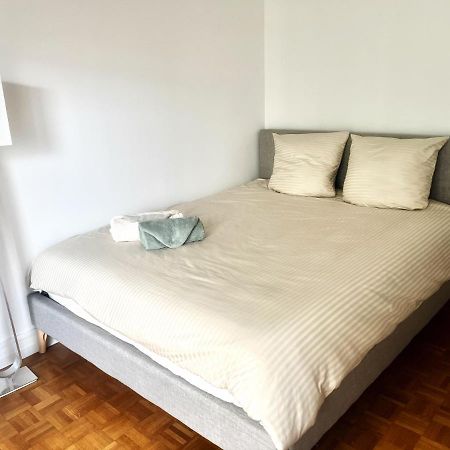 Modern Apartment Near The Eiffel Tower, 45M Paryż Zewnętrze zdjęcie
